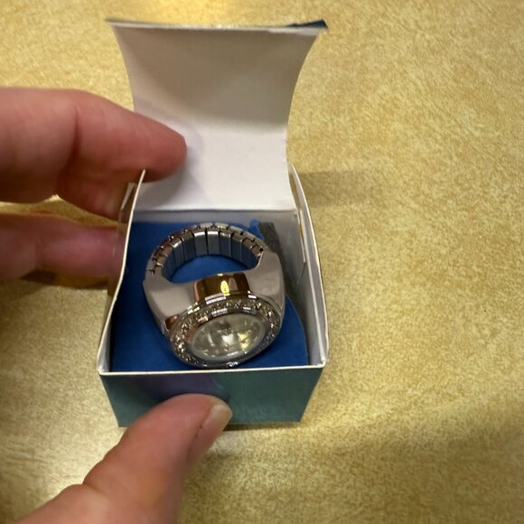 Avon Watch Ring w/April Birthstone Rhinestones Around Dial - Picture 6 of 8